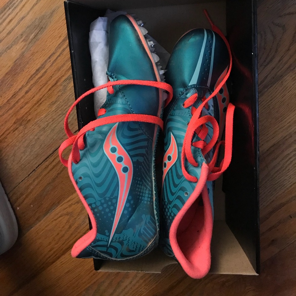 Saucony Spitfire Track Spikes with Box